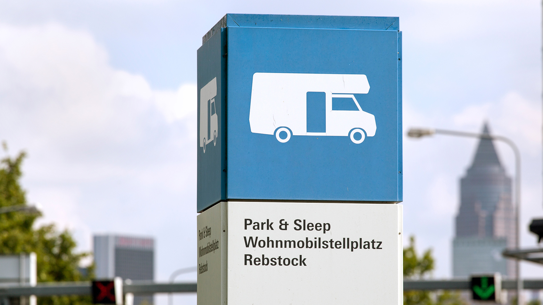 Park & Sleep sign for travelling to the trade fair (Messe Frankfurt) by caravan
