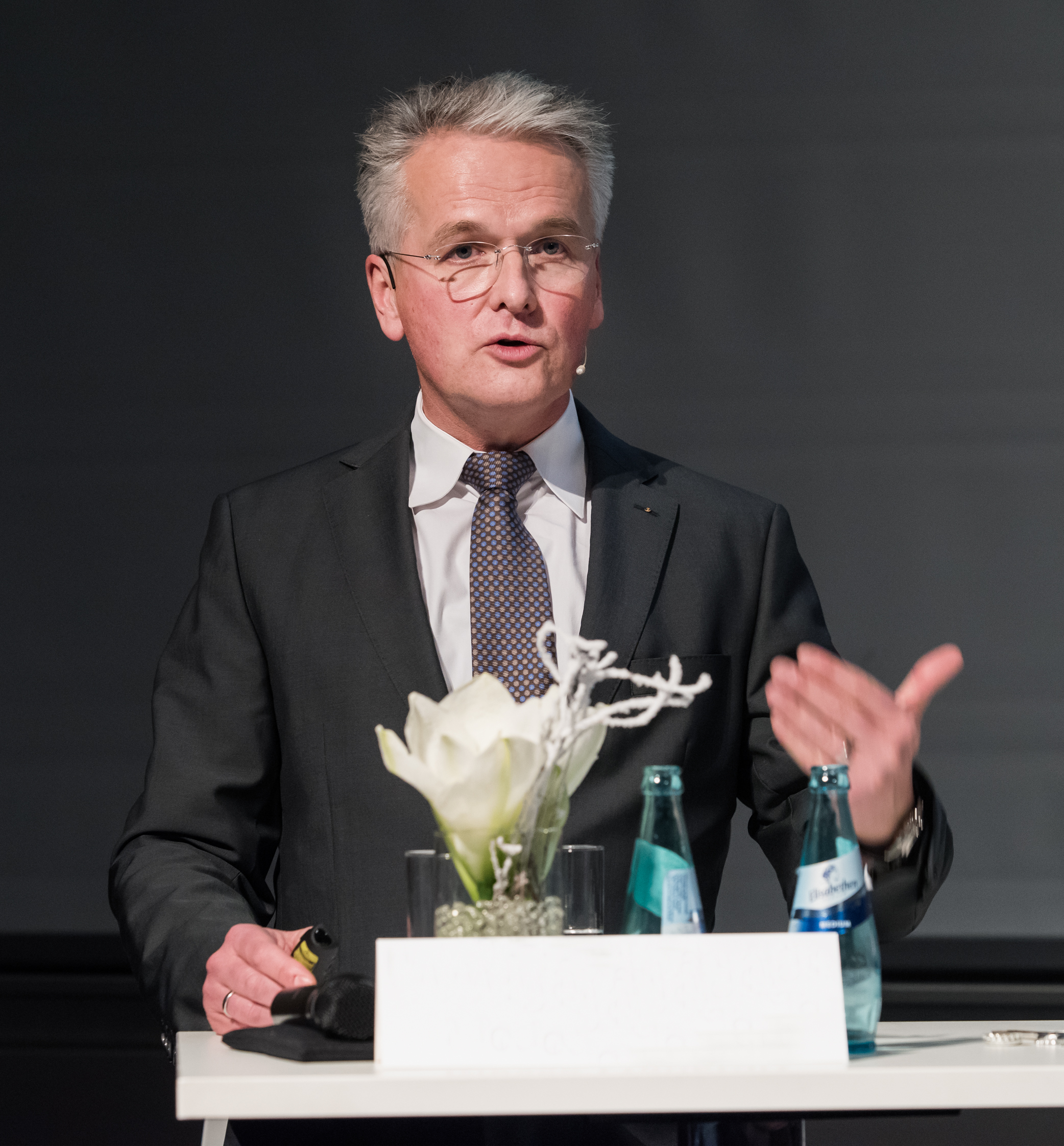 Professor Dr.-Ing. Christoph Kaup, 1. Vorsitzender des Vorstands des Fachverbands Gebäude-Klima (FGK)