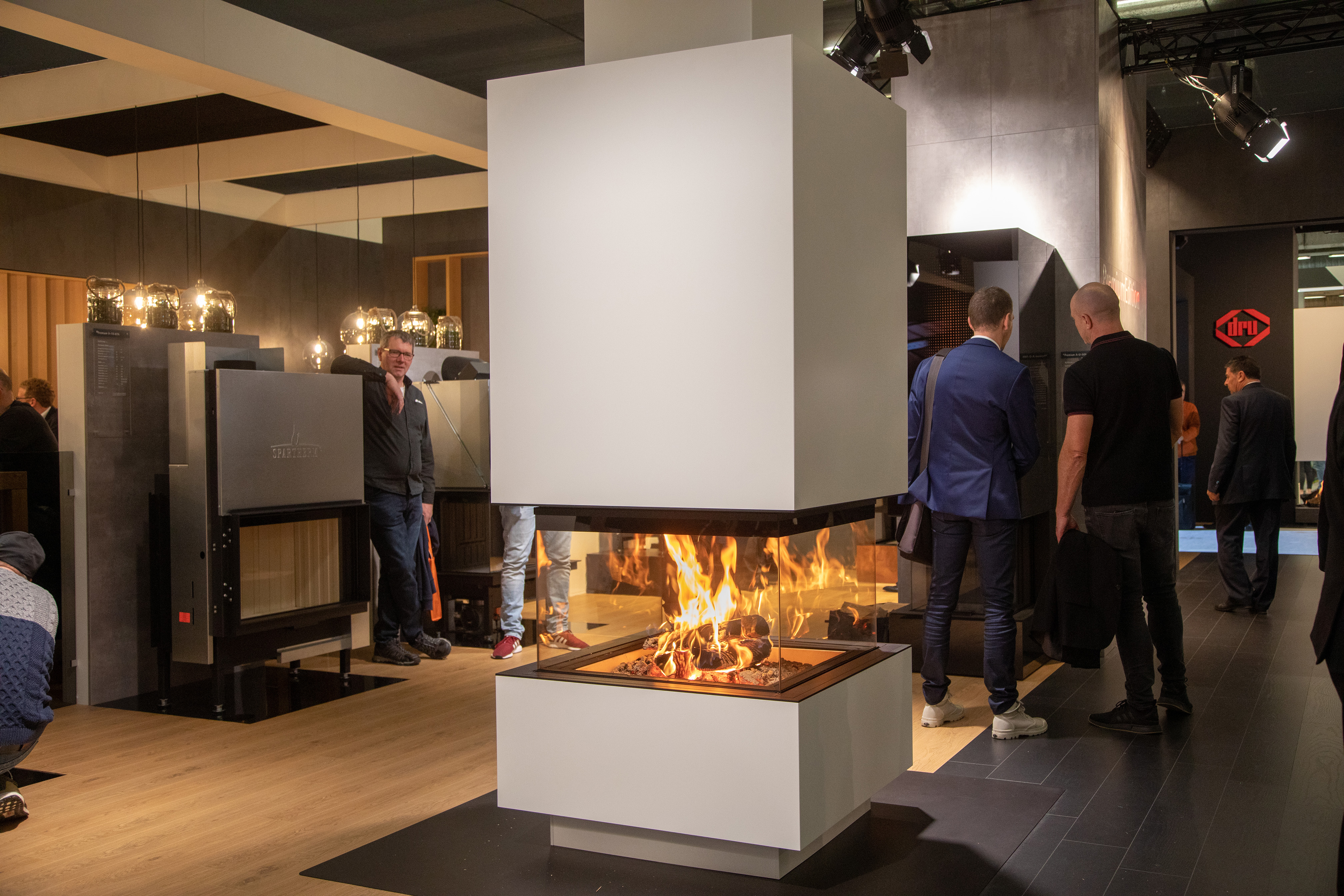Heating with wood; exhaust technology 13
