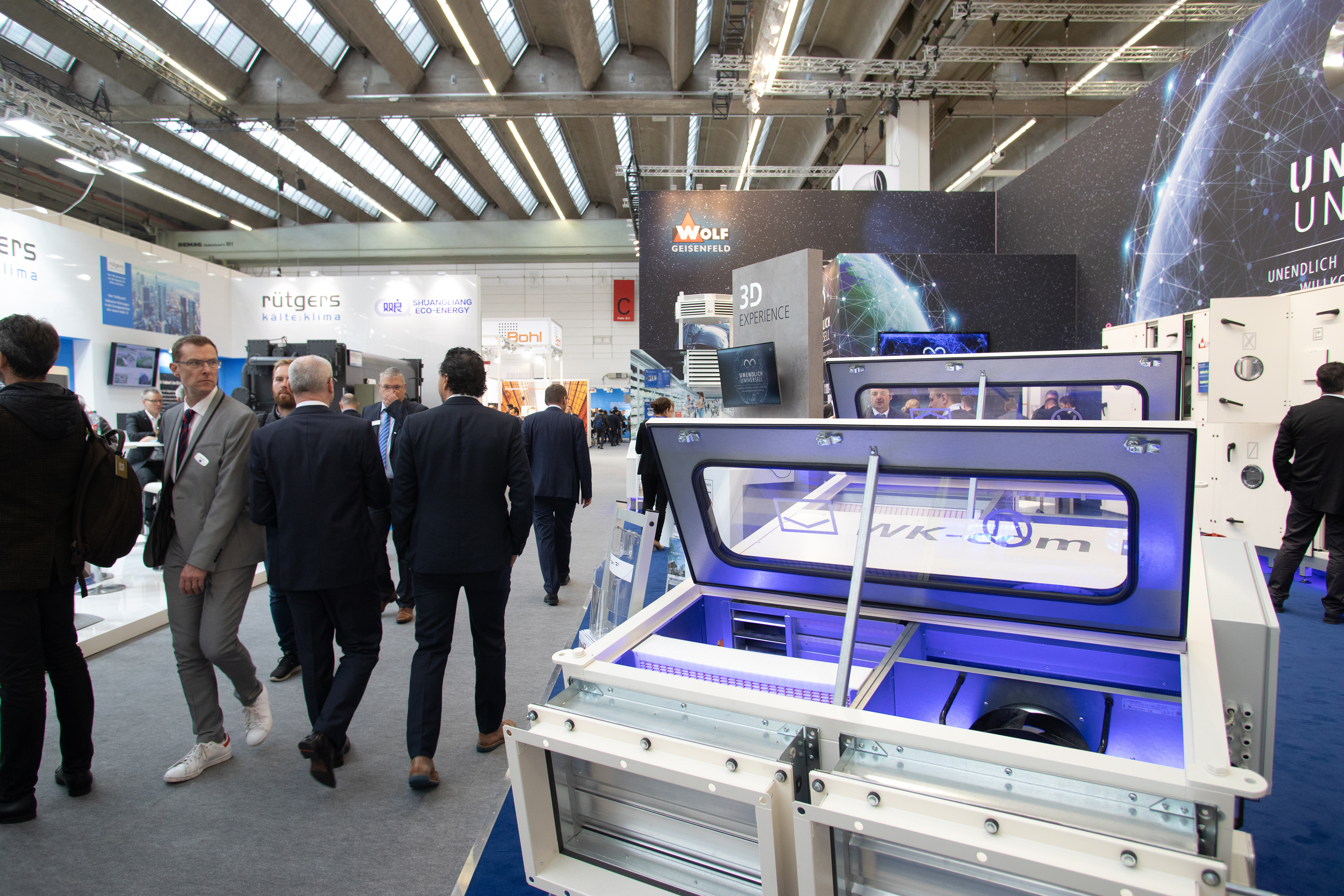Refrigeration, air-conditioning and ventilation technology 25