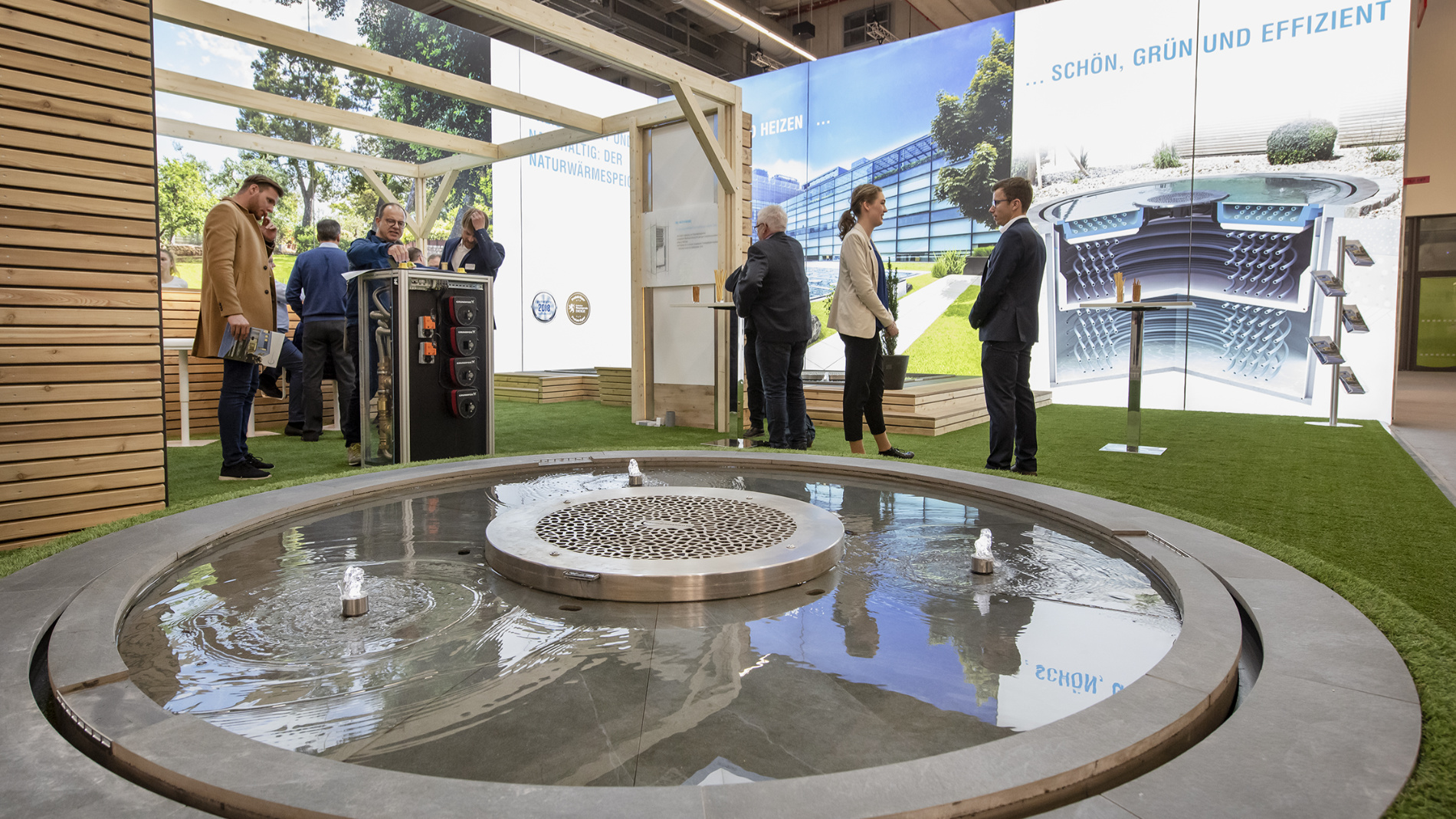 What does tomorrow’s heat source look like and what constitutes a sustainable bathroom? Discover solutions at ISH 2023.  (Source: Messe Frankfurt Exhibition GmbH)
